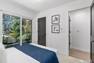 10750 Interlake Ave N, Seattle, WA 98133 - Photo 7