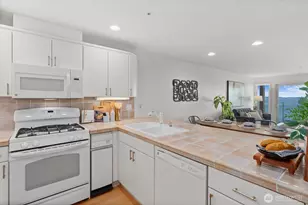 1300 Alki Ave SW, Seattle, WA 98116 - Photo 9