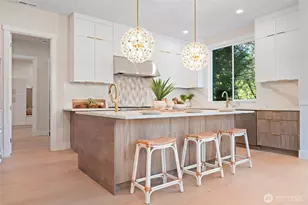 955 103rd Ave SE, Bellevue, WA 98004 - Photo 7