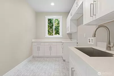 955 103rd Avenue SE, Bellevue, WA 98004 - Photo 23