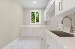 955 103rd Ave SE, Bellevue, WA 98004 - Photo 23