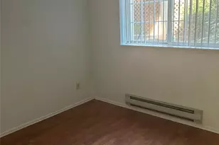 949 Aberdeen Ave NE, Renton, WA 98056 - Photo 11