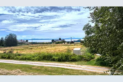 1379 Gulf Road, Point Roberts, WA 98281 - Photo 37