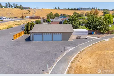 7613 NE Cox Street, Moses Lake, WA 98837 - Photo 5