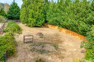 16302 216th St E, Graham, WA 98338 - Photo 15