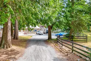 16302 216th St E, Graham, WA 98338 - Photo 7