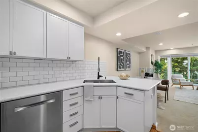 520 4th Street #31, Kirkland, WA 98033 - Photo 11