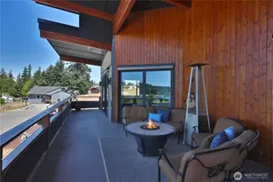 5453 Harborside Ln, Freeland, WA 98249 - Photo 33