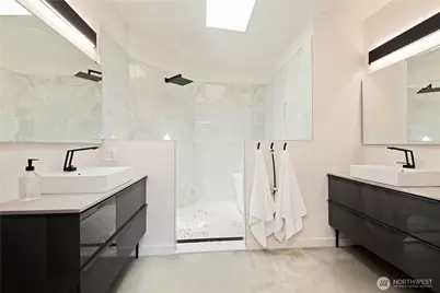 5453 Harborside Lane, Freeland, WA 98249 - Photo 19