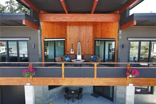 5453 Harborside Ln, Freeland, WA 98249 - Photo 3