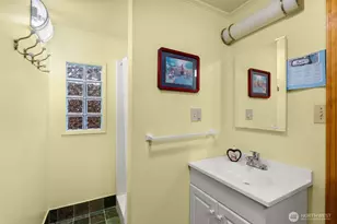 431 B St, South Bend, WA 98586 - Photo 23