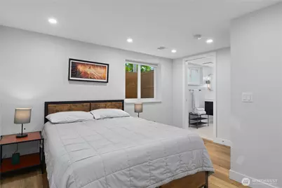 1273 NE 69th Street, Seattle, WA 98115 - Photo 23