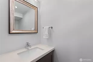 1273 NE 69th St, Seattle, WA 98115 - Photo 25