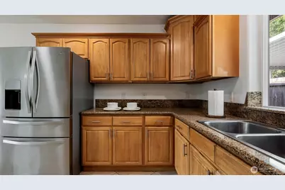 5525 Glenwood Avenue, Everett, WA 98203 - Photo 13