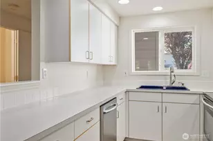 5301 Plomondon St, Vancouver, WA 98661 - Photo 7