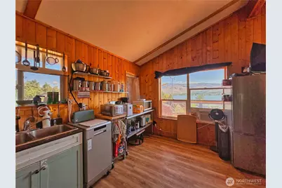 76 B Westlake Road, Oroville, WA 98844 - Photo 9