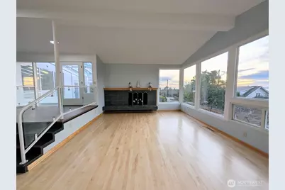 2819 W McGraw Street, Seattle, WA 98199 - Photo 15