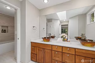 4310 209th Ave NE, Sammamish, WA 98074 - Photo 25