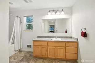 18872 Augusta Ave NE, Suquamish, WA 98392 - Photo 13