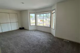 8806 47th Dr NE, Marysville, WA 98270 - Photo 9