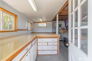 319 1st St NE, Auburn, WA 98002 - Photo 5