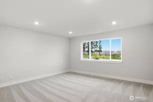 732 Weaver Dr E, Enumclaw, WA 98022 - Photo 11