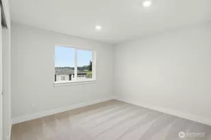 732 Weaver Dr E, Enumclaw, WA 98022 - Photo 17