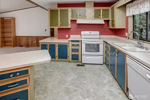 1121 244th Street SW, Bothell, WA 98021 - Photo 13