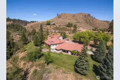 572 B W Chewuch Rd (Barron Blvd), Winthrop, WA 98862 - Photo 5