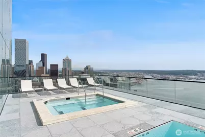 300 Virginia Street #1411, Seattle, WA 98121 - Photo 33