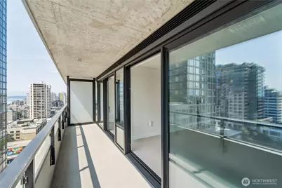 300 Virginia Street #1411, Seattle, WA 98121 - Photo 7