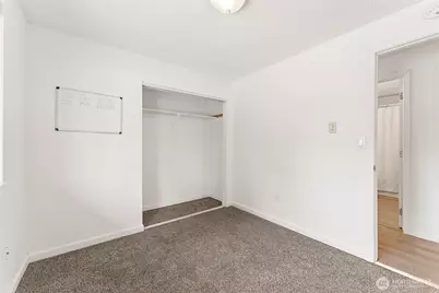 9008 Wildwood Avenue SW, Lakewood, WA 98498 - Photo 13