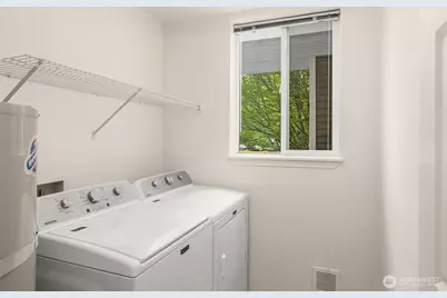 12530 Admiralty Way #I202, Everett, WA 98204 - Photo 19