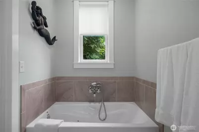 251 Meriweather Street, Pacific Beach, WA 98571 - Photo 11