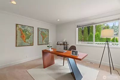 12623 NE 28th Street, Bellevue, WA 98005 - Photo 17