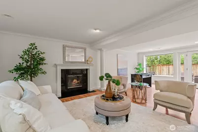 12623 NE 28th Street, Bellevue, WA 98005 - Photo 21