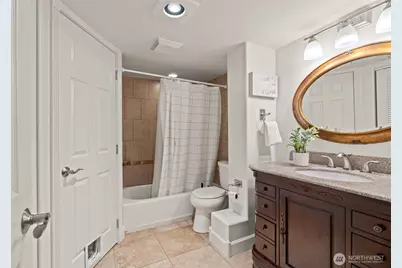 12623 NE 28th Street, Bellevue, WA 98005 - Photo 25