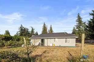 7025 Hannegan Rd, Lynden, WA 98264 - Photo 23