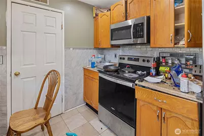 7025 Hannegan Road, Lynden, WA 98264 - Photo 11