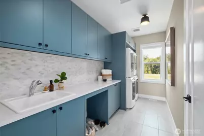 13721 SE 85th Street, Newcastle, WA 98059 - Photo 37