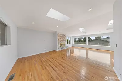 220 Skagit Way, La Conner, WA 98257 - Photo 7