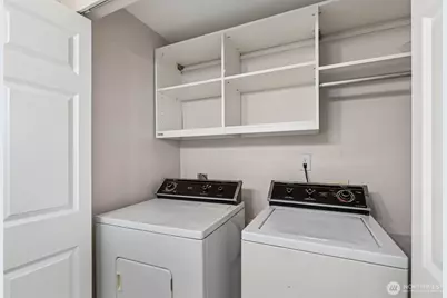 9200 Greenwood Avenue N #107, Seattle, WA 98103 - Photo 9