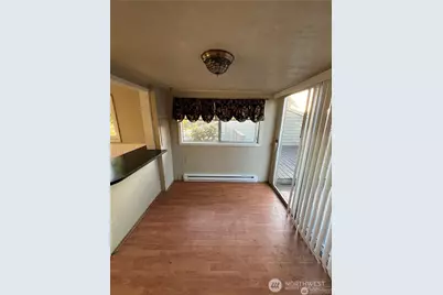 1303 Mt Brynion Street, Kelso, WA 98626 - Photo 15