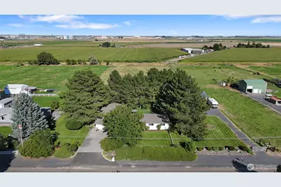 2299 Admiral Road NE, Moses Lake, WA 98837 - Photo 1