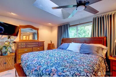 6127 Parkside Drive, Anacortes, WA 98221 - Photo 7