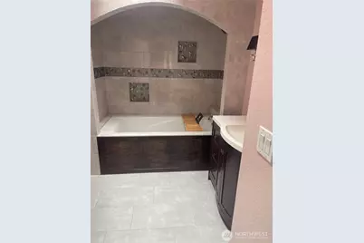 1911 167th Street Ct E, Spanaway, WA 98387 - Photo 9