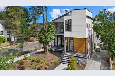 128 24th Avenue, Seattle, WA 98122 - Photo 1