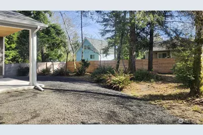 360 Lake View Loop NE, Ocean Shores, WA 98569 - Photo 25