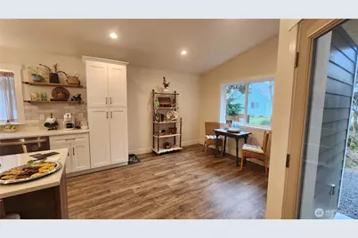 360 Lake View Loop NE, Ocean Shores, WA 98569 - Photo 3