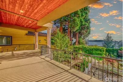 9426 Lake Washington Boulevard NE, Bellevue, WA 98004 - Photo 31